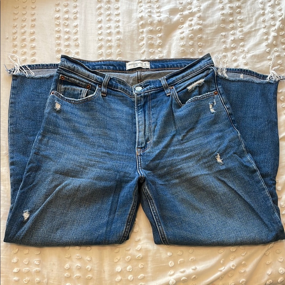 Women’s Abercrombie High Rise Mom Distressed Jeans